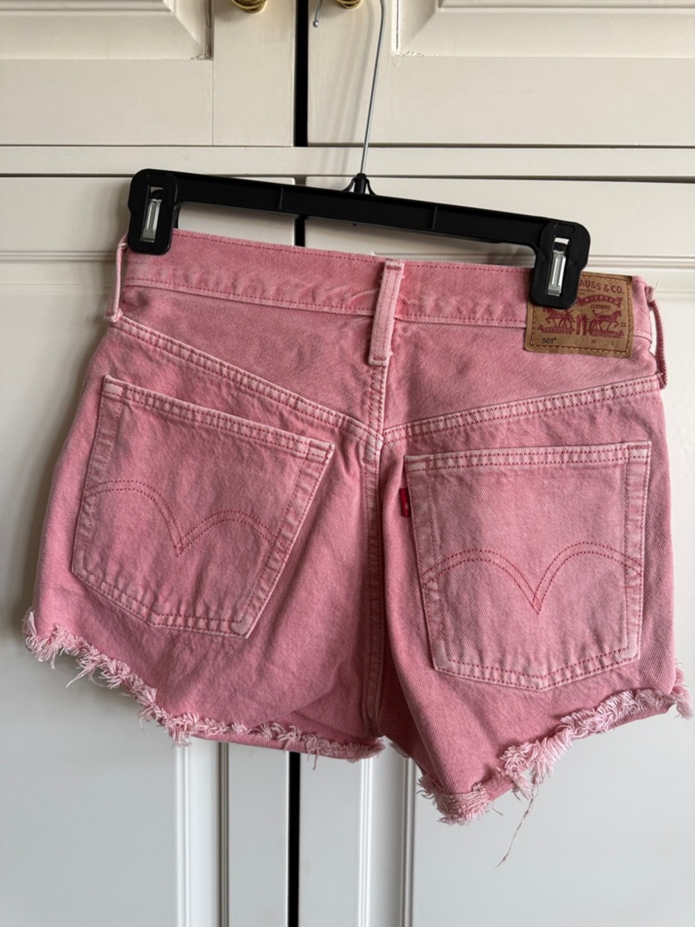 Levi's 501 Pink Jean Shorts for Women - Picture 2 of 2